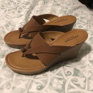 Arizona Backless Wedge Sandals size 8.5